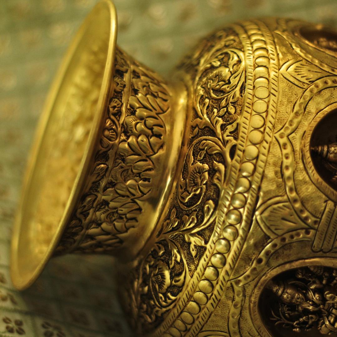 Jumbo Gold Brass AshtaLaxmi Kalash for Abundance and Wealth | Laxmi Poojan Kalash | Invite Prosperity