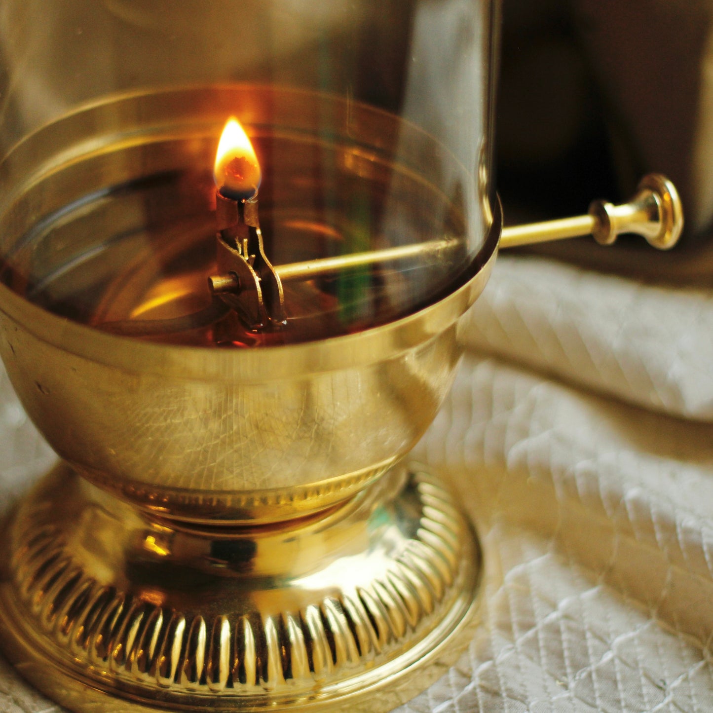 Gold Brass Akhand Jyot Diya | Pure Pital Large Oil Lamp for Abundance & Prosperity | Retro Rotary Wick Assembly | Wind Proof for Festivals and Daily rituals