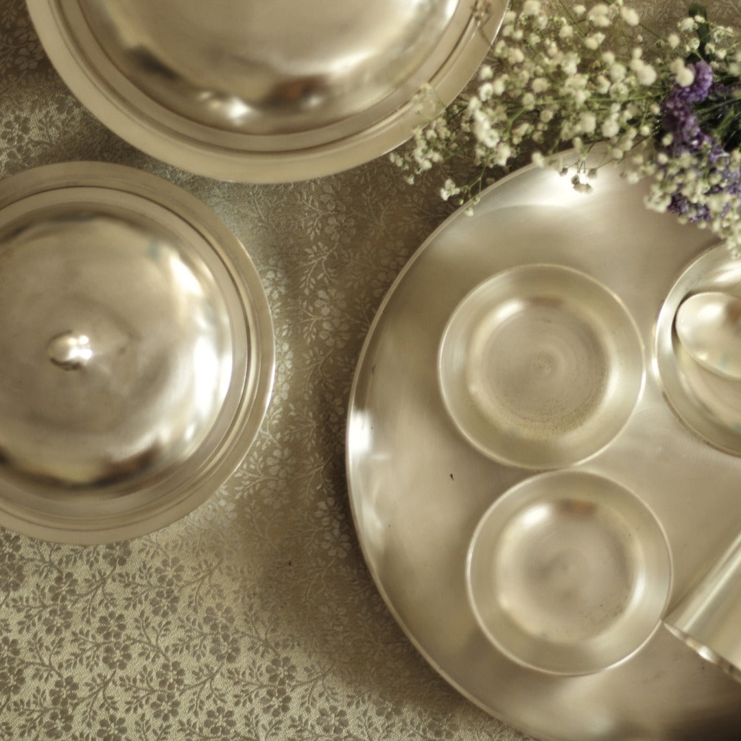 6-Piece Modern Pure Silver Plated Thali Set for 1 person | Luxury Ayurvedic Dinner Set for Elegant Dining