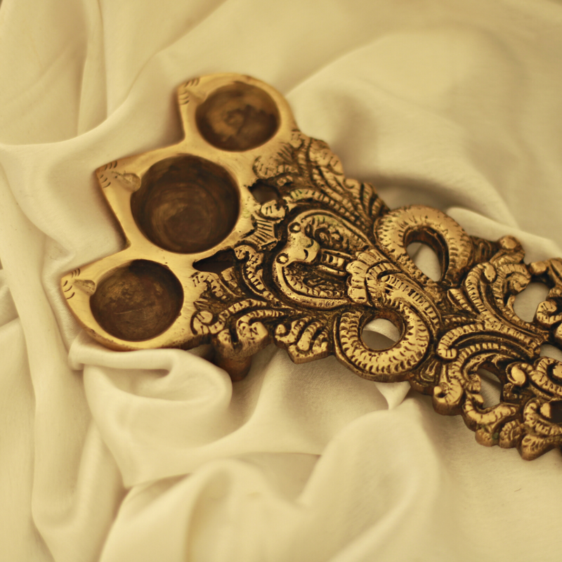 Antique Brass Arti Diya With Handle - 10 Inch Puja Item