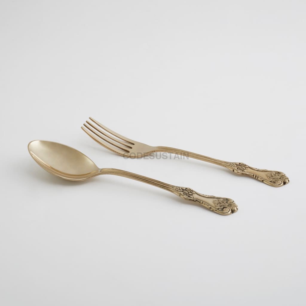 Ayās Rustic Brass Handmade Dinner Thali Set (7 piece) - Codesustain