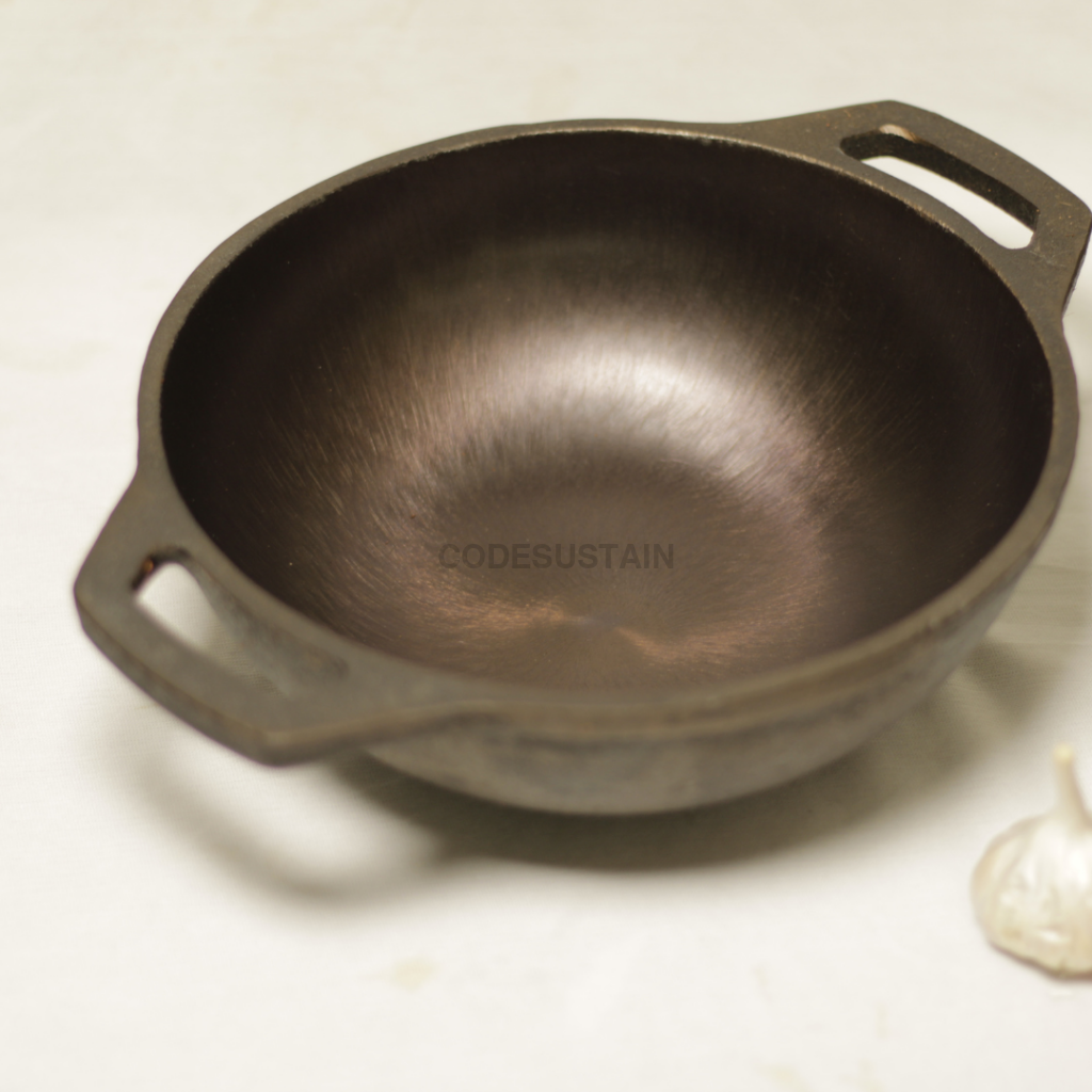 8 inch Lohā Cast Iron Pre-Seasoned Smooth Finish Kadhai || Cast Iron Kadai - Codesustain Ventuures Pvt Ltd