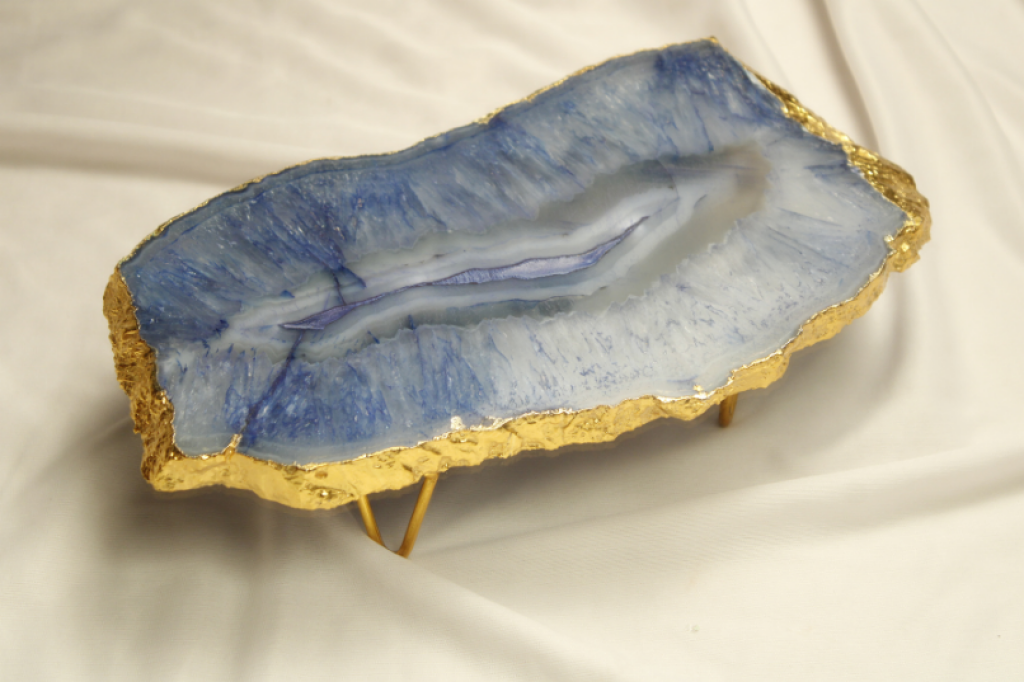 Handcrafted Agate Decor Platter l Bread Platter With Stand - Codesustain