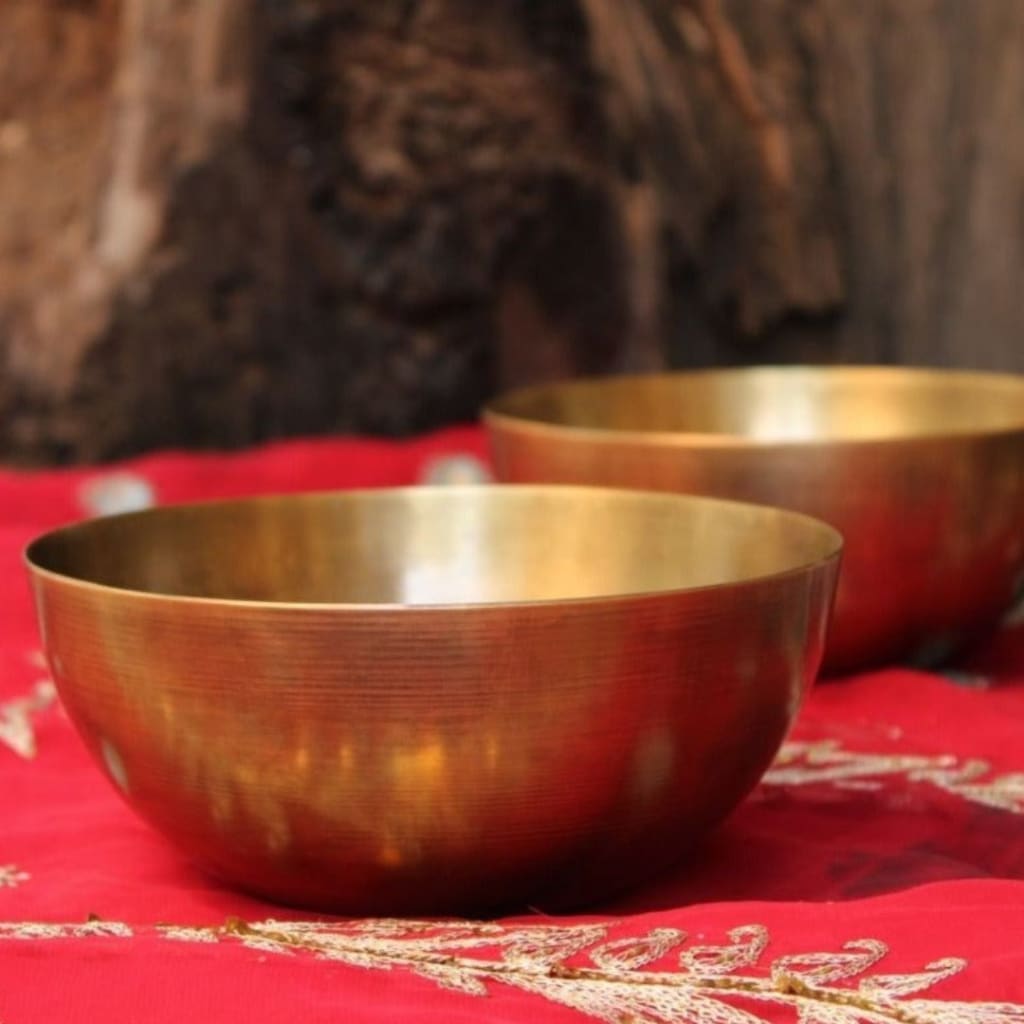 Sudha Antique Brass Salad and Soup Bowl | Serving Bowl l Large Curry Bowl - Codesustain