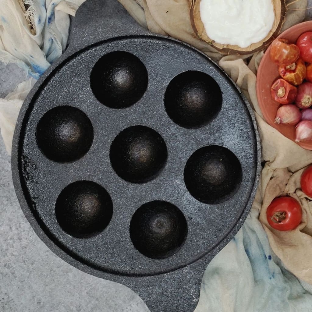 Lohā Cast Iron Pre-Seasoned Panniyaram or Appe Pan - Codesustain