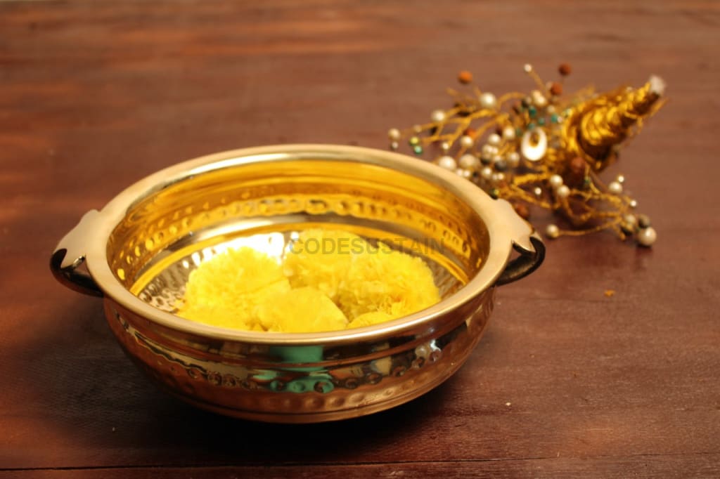 Ayas Pure Brass Hammered Urli - Codesustain
