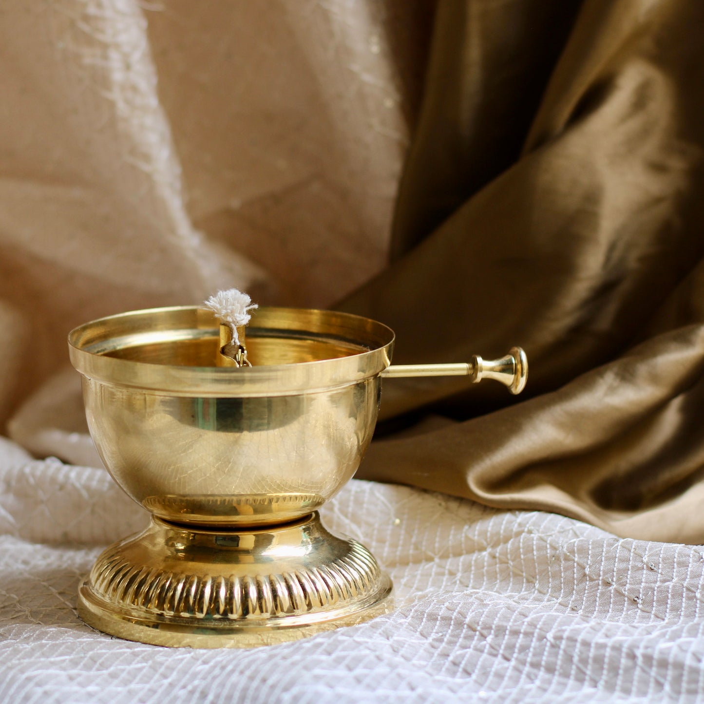 Gold Brass Akhand Jyot Diya | Pure Pital Large Oil Lamp for Abundance & Prosperity | Retro Rotary Wick Assembly | Wind Proof for Festivals and Daily rituals