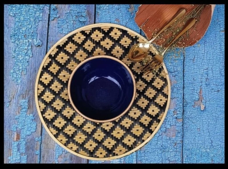 Kaca Black Woven Round Bamboo Placemat | 12 Inch - Codesustain