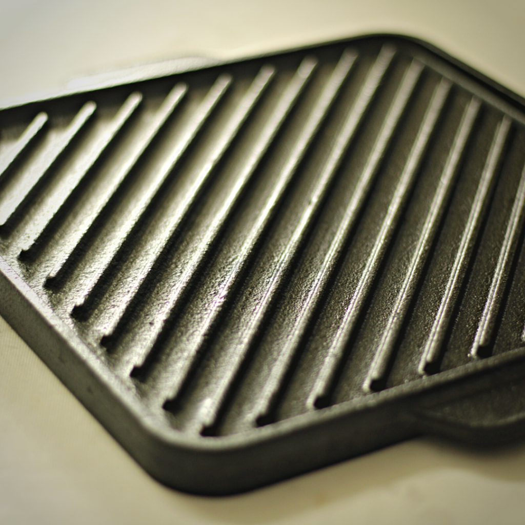 2-In-1 Preseasoned Cast Iron Dosa Pan And Grill | Reversible Cookware