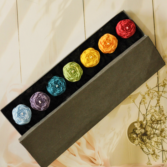 7 Chakra Hand poured Soy Rosebuds Candle Kit - Bring Calm & Abundance
