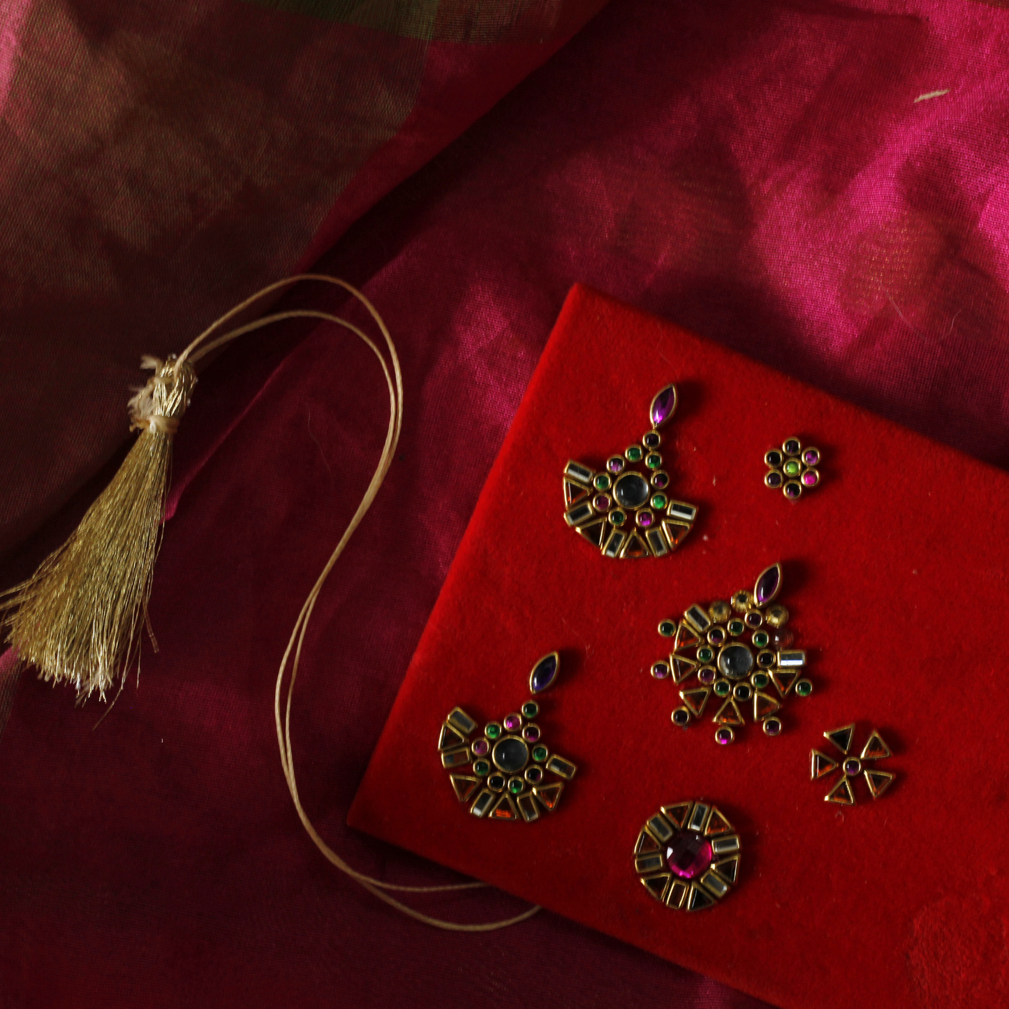Rani Velvet Kundan Shagun Envelope – King Size Red Cash Lifafa | Handcrafted Money Envelope
