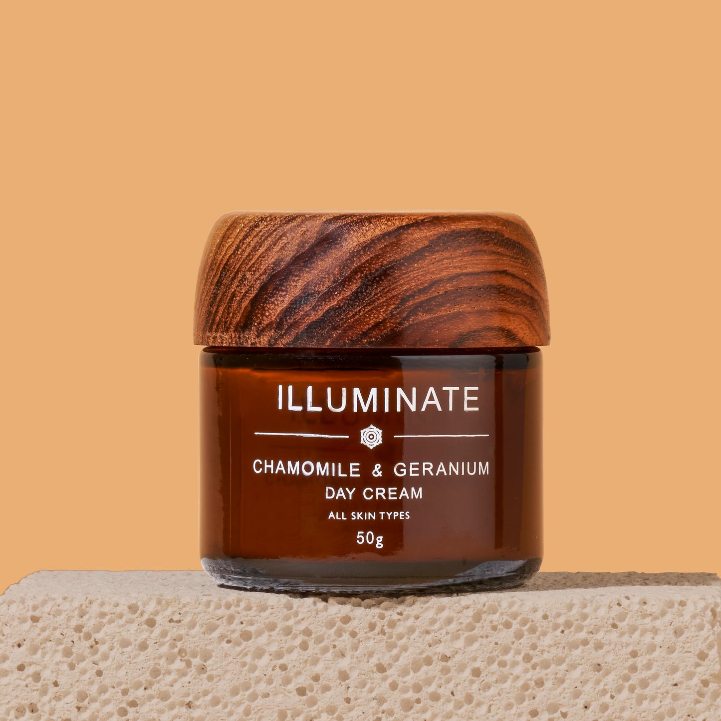 Illuminate - Day cream with Chamomile and Geranium