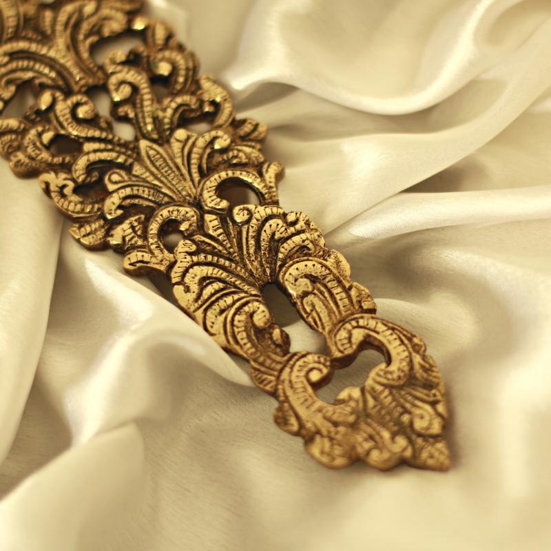 Antique Brass Arti Diya With Handle - 10 Inch Puja Item