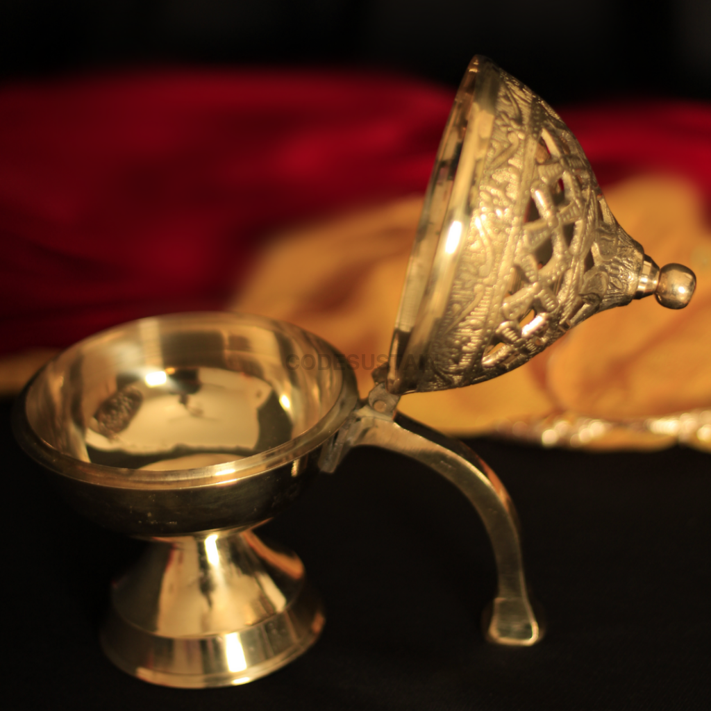 Veda Brass Dhuni | Gold Home Purifying Loban Lamp