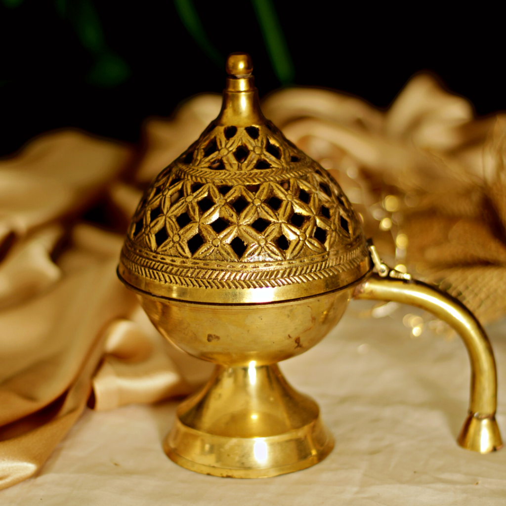 Veda Brass Dhuni | Gold Home Purifying Loban Lamp