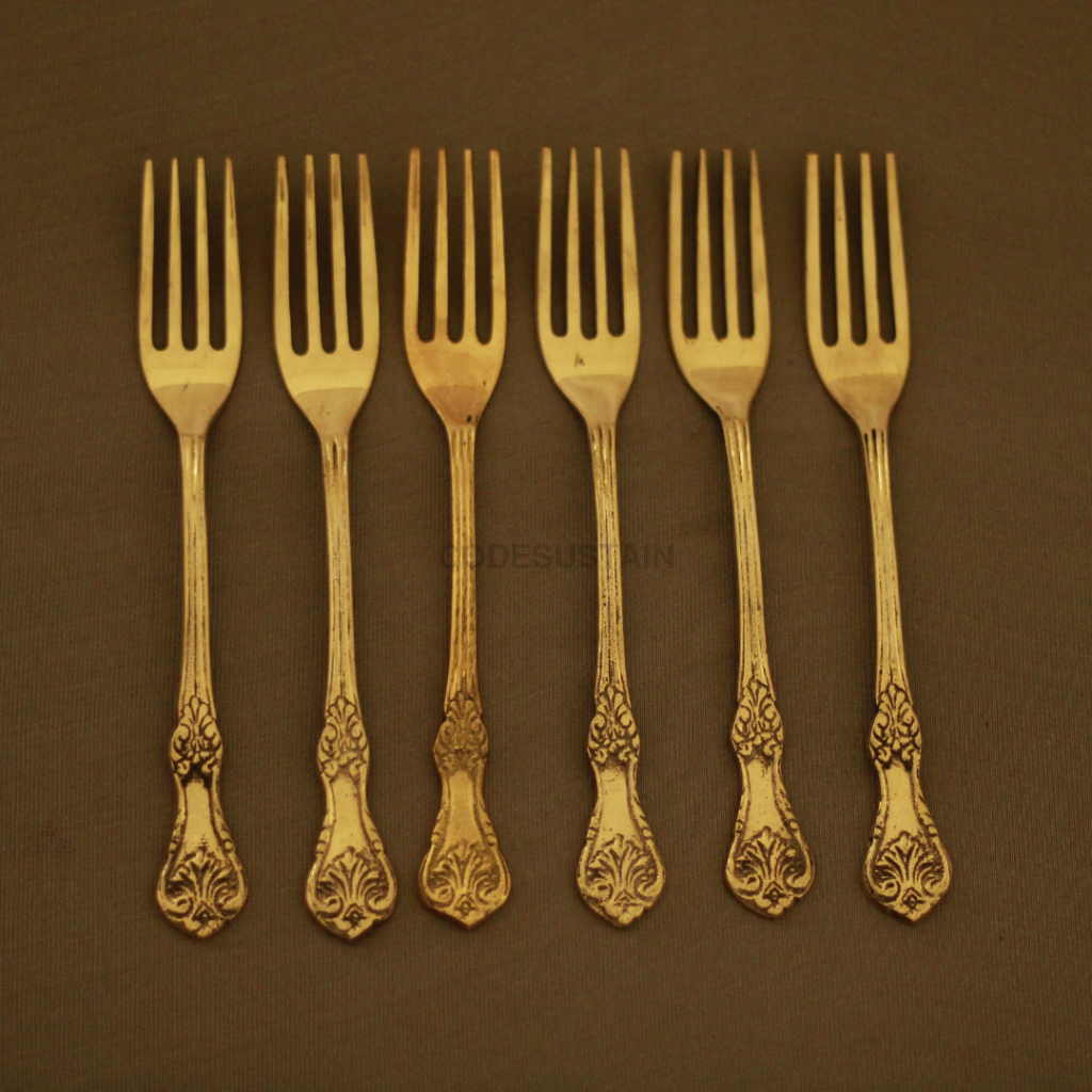 Golden Brass Big Cutlery Set L 28 Pieces Set