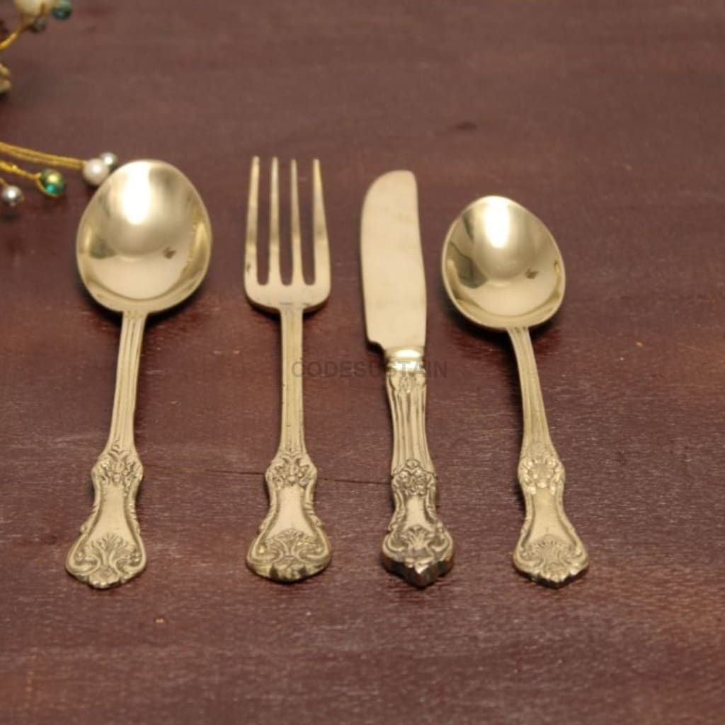 Ayās Rustic Brass Cutlery Set (4 pieces) - Codesustain