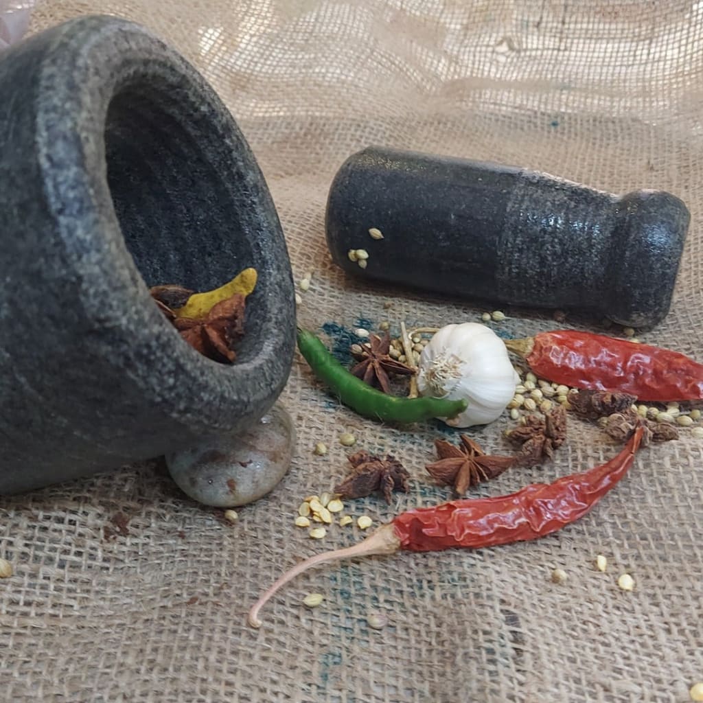 StoneLuxe Handmade Stone Mortar And Pestle - Codesustain