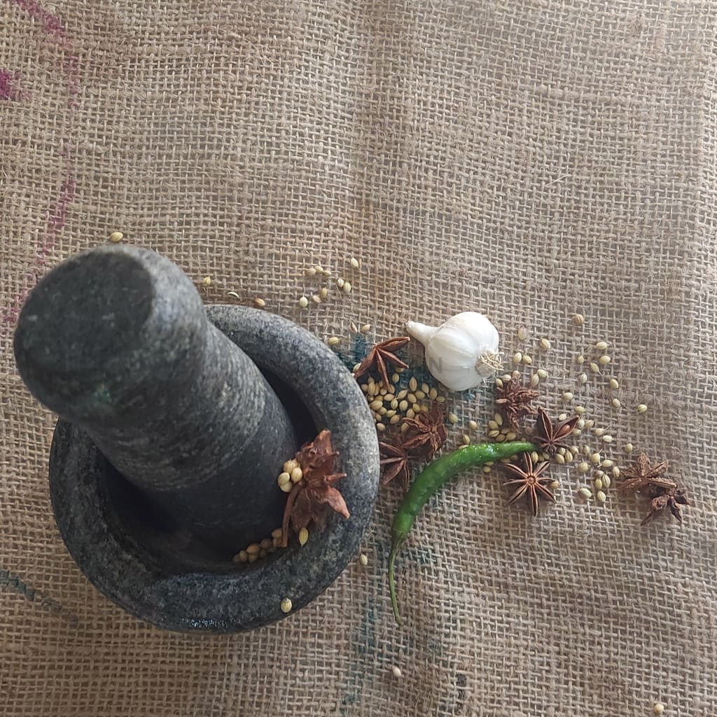 StoneLuxe Handmade Stone Mortar And Pestle - Codesustain