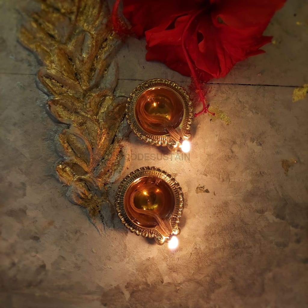 Vintage Brass Ancient Diyas | Small Diya |Golden Finish - Codesustain