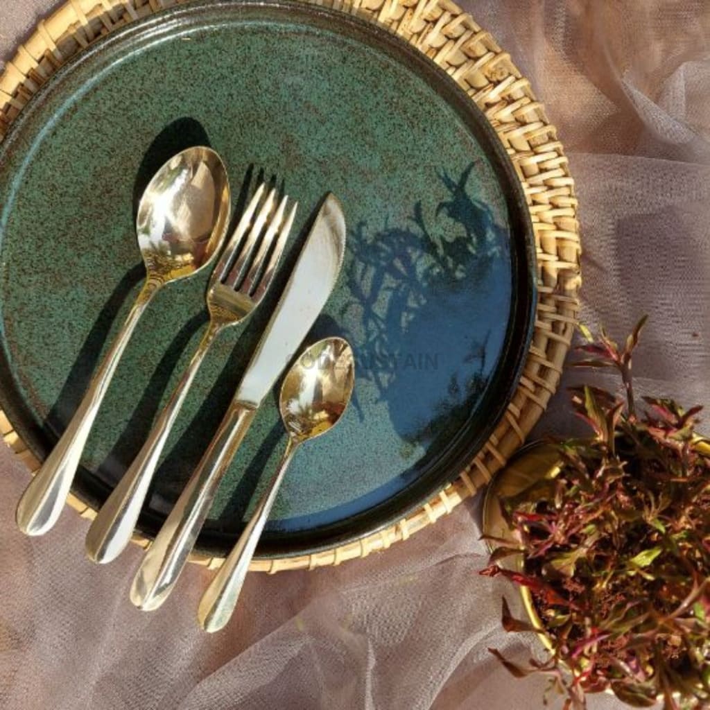 Ayās Vintage Brass Cutlery Set (4 pieces) - Codesustain