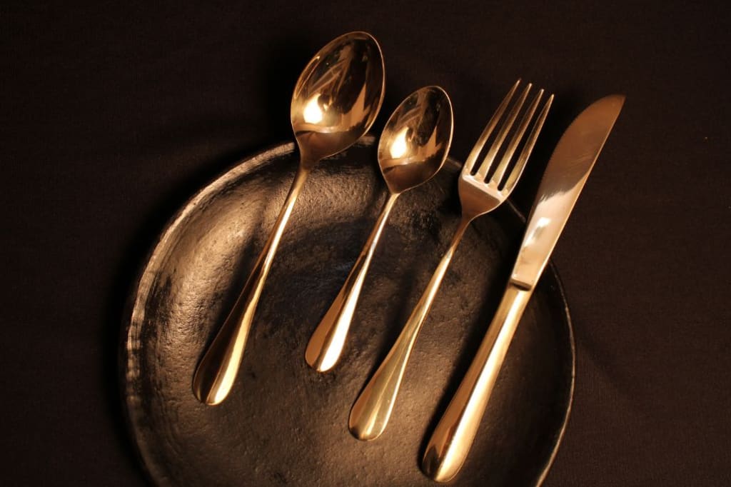 Ayās Vintage Brass Cutlery Set (4 pieces) - Codesustain