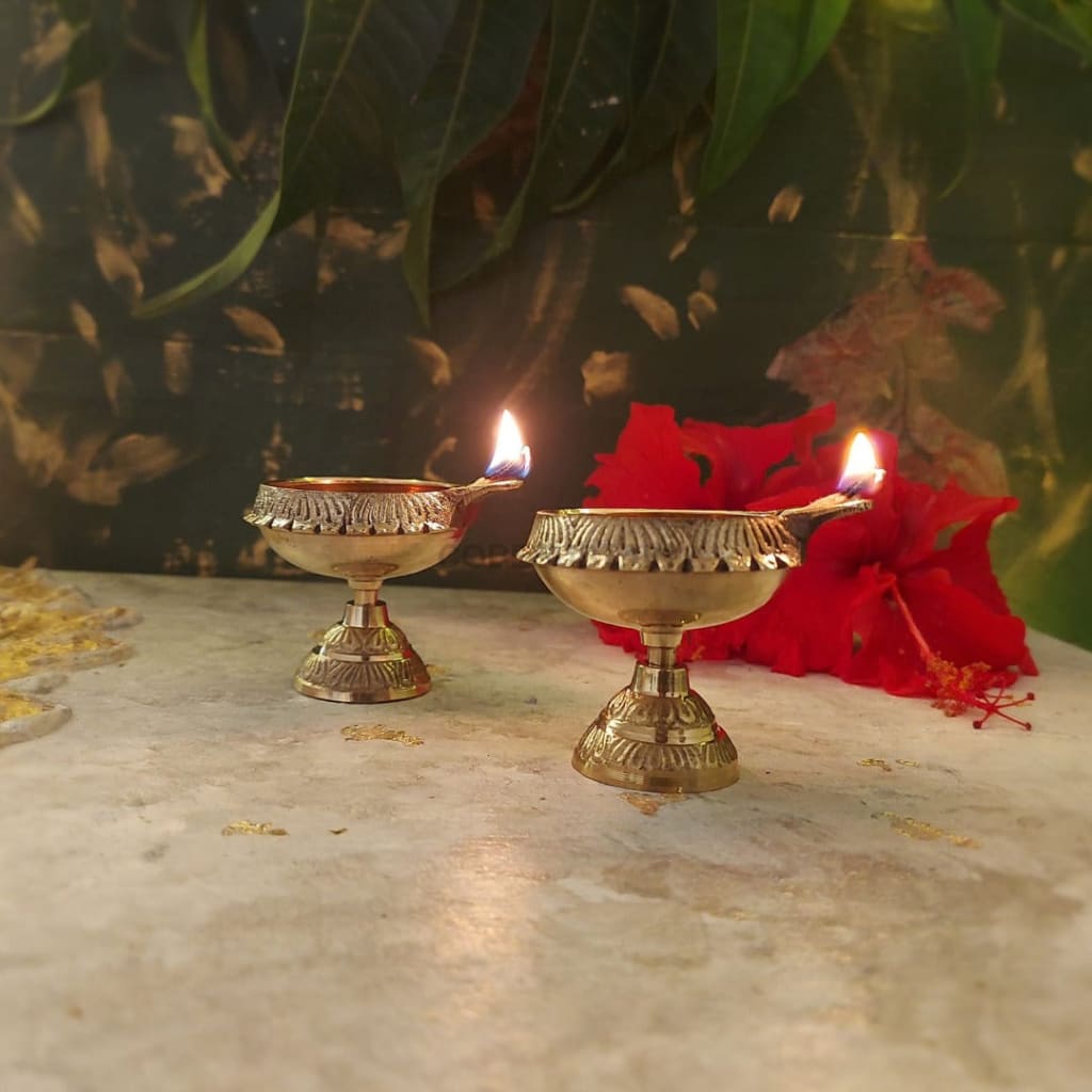 Vintage Brass Diyas | Golden Finish (Set of 2) - Codesustain