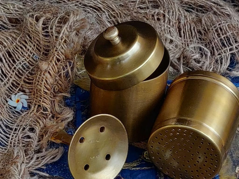 Ayās Antique Brass Ribbed Cups with Coffee Filter  | Antique Pital Ribbed Coffee Cups with Filter - Codesustain